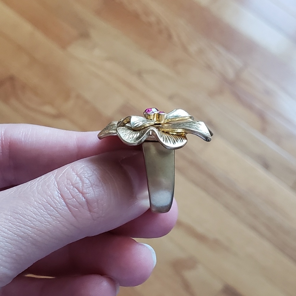 Ring - Picture 5 of 5